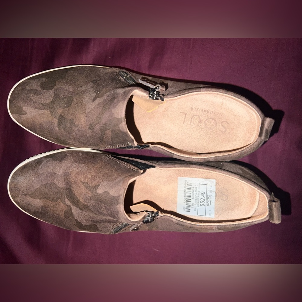 Camo Slip-On shoes